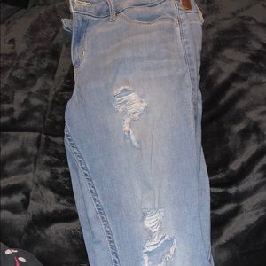 Hollister jeans